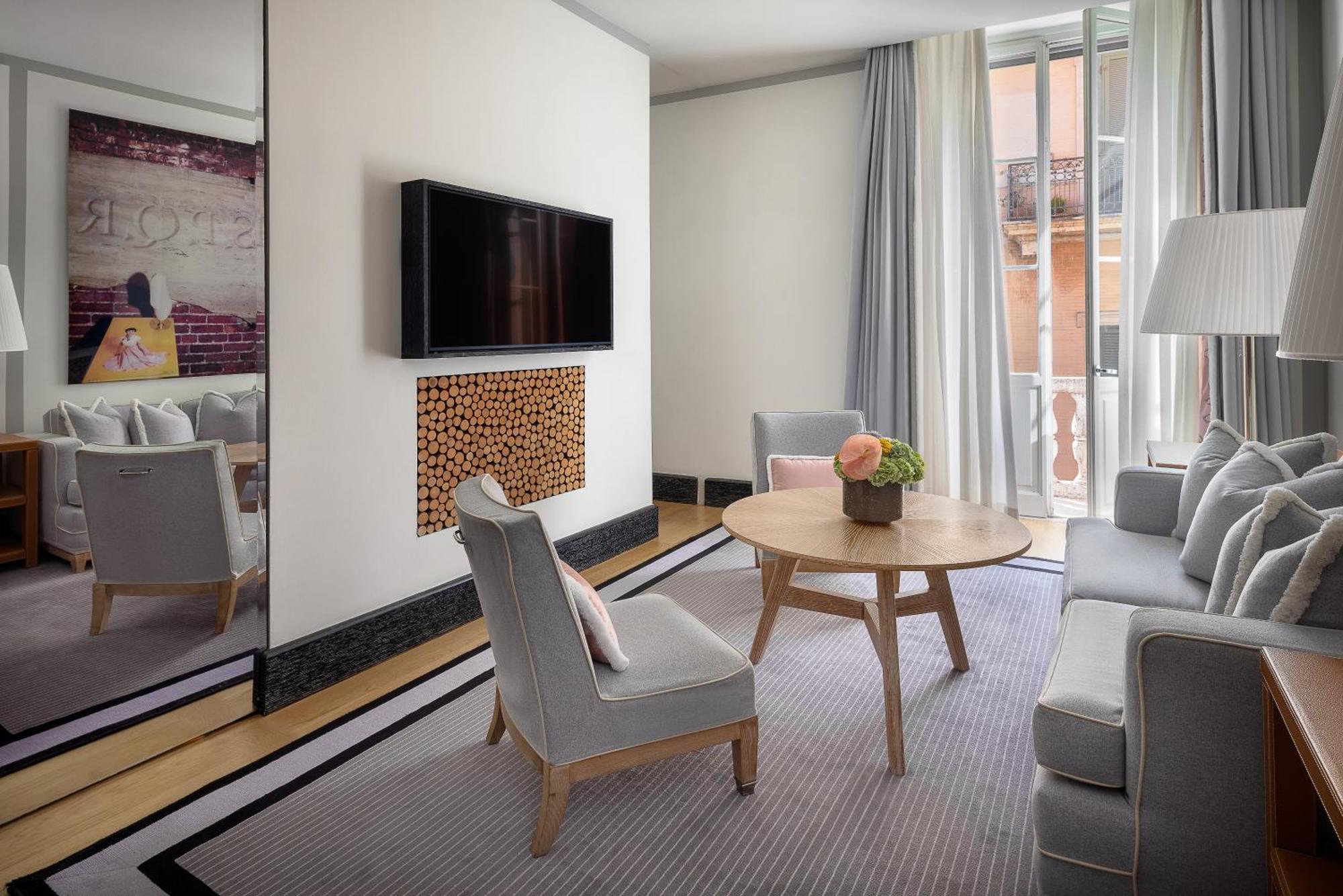 Aparthotel Portrait - Lungarno Collection Roma